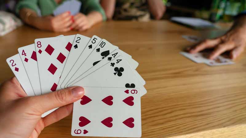 Tổng Quan Về Game Bài Tiến Lên Trên Hệ Thống GO88